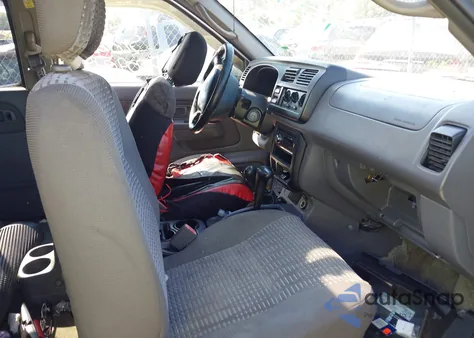 2000 Nissan Xterra Se/Xe из США, поврежденный, VIN 5N1ED28Y0YC557268